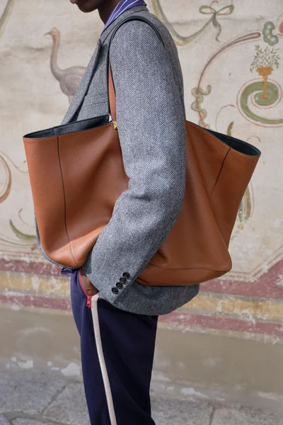Look 48